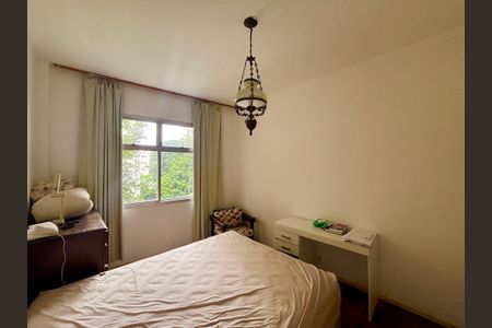 Apartamento à venda com 90m², 3 quartos e 2 vagasQuarto 2