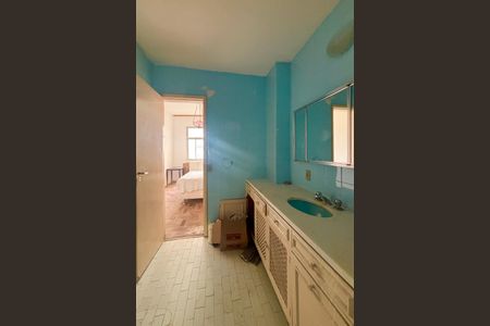 Apartamento à venda com 90m², 3 quartos e 2 vagasSuíte - banheiro