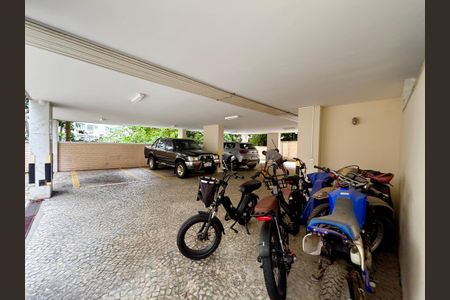 Apartamento à venda com 90m², 3 quartos e 2 vagasGaragem