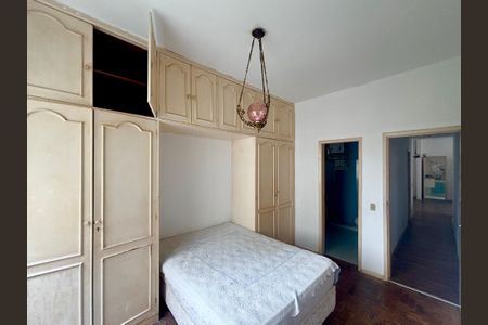 Apartamento à venda com 90m², 3 quartos e 2 vagasSuíte