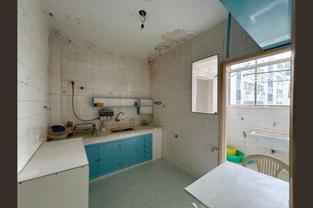 Apartamento à venda com 90m², 3 quartos e 2 vagasCozinha