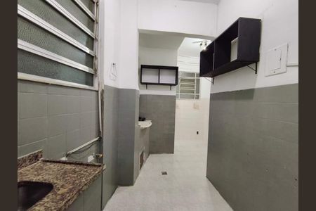 Apartamento à venda com 31m², 1 quarto e sem vaga