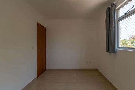 Quarto 1 de apartamento para alugar com 2 quartos, 56m² em Dona Clara, Belo Horizonte