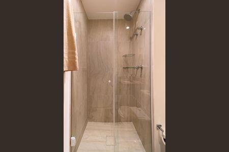 Banheiro de kitnet/studio à venda com 1 quarto, 23m² em Perdizes, São Paulo