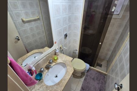 Apartamento para alugar com 106m², 3 quartos e 2 vagasBanheiro 