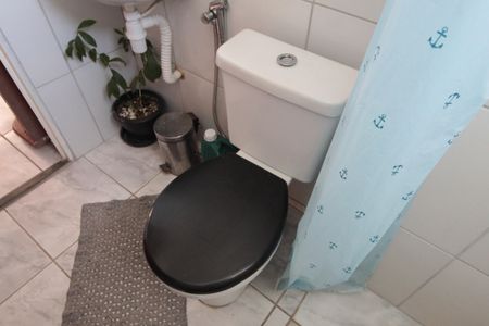 Apartamento à venda com 48m², 2 quartos e 1 vagaBanheiro Social