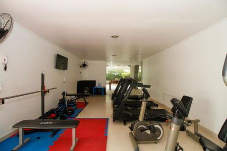 Apartamento à venda com 135m², 3 quartos e 1 vagaÁrea Comum - Academia