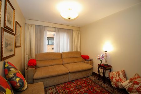 Quarto 1 de apartamento à venda com 3 quartos, 135m² em Jardim Paulista, São Paulo