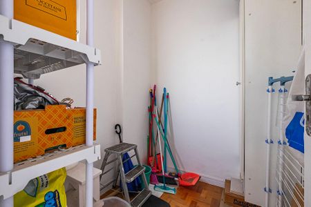 Apartamento à venda com 68m², 2 quartos e 1 vaga Apartamento à venda com 68m², 2 quartos e 1 vagaÁrea de Serviço - Quarto
