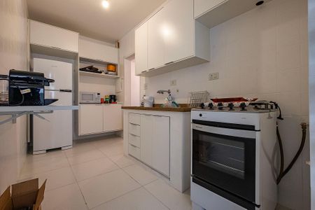 Apartamento à venda com 68m², 2 quartos e 1 vaga Apartamento à venda com 68m², 2 quartos e 1 vagaCozinha