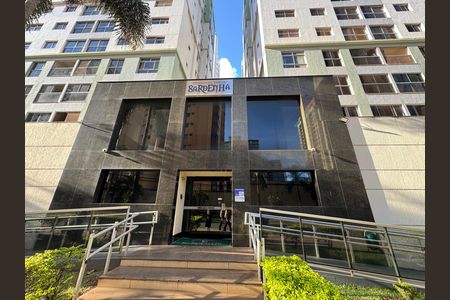 Apartamento para alugar com 93m², 3 quartos e 1 vaga Apartamento para alugar com 93m², 3 quartos e 1 vagaFachada longe