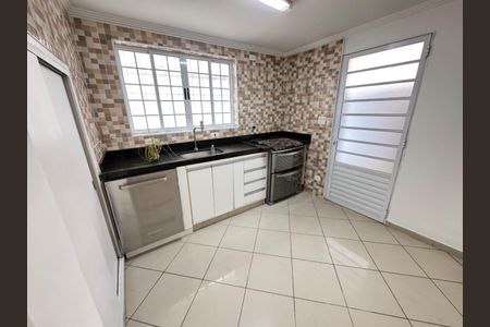 Casa à venda com 182m², 4 quartos e 4 vagasFoto 06