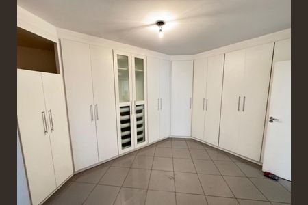 Casa à venda com 182m², 4 quartos e 4 vagasFoto 23