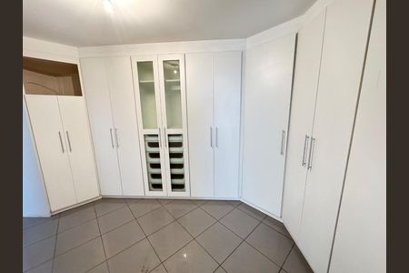 Casa à venda com 182m², 4 quartos e 4 vagasFoto 32