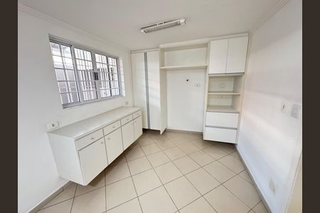 Casa à venda com 182m², 4 quartos e 4 vagasFoto 08