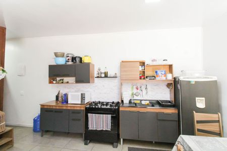 Casa à venda com 240m², 5 quartos e 5 vagas Casa à venda com 240m², 5 quartos e 5 vagasCasa 2 - Sala/Cozinha
