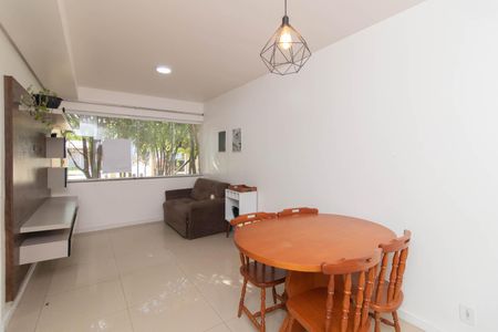 Sala de apartamento à venda com 3 quartos, 63m² em Aberta dos Morros, Porto Alegre