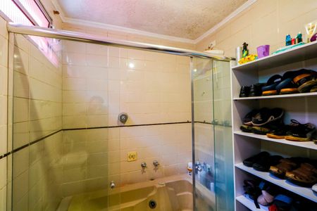 Apartamento à venda com 172m², 2 quartos e 2 vagasBanheiro do quarto 1