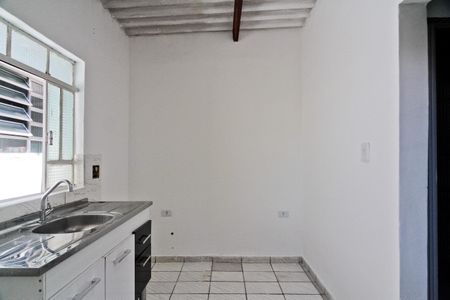 Casa para alugar com 50m², 2 quartos e 1 vaga Casa para alugar com 50m², 2 quartos e 1 vagaCozinha