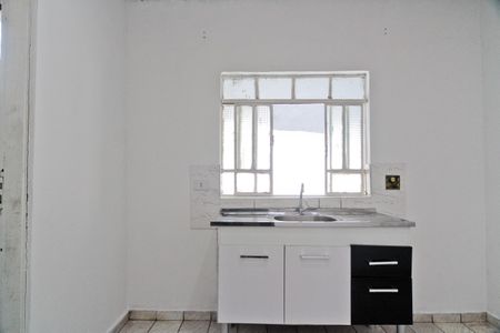 Casa para alugar com 50m², 2 quartos e 1 vaga Casa para alugar com 50m², 2 quartos e 1 vagaCozinha