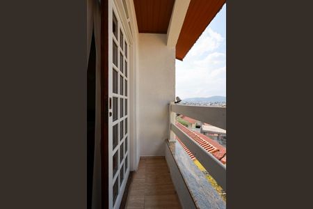 Casa para alugar com 242m², 3 quartos e 3 vagasSacada da suíte 2