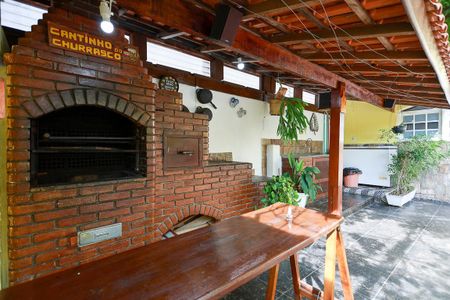 Casa para alugar com 242m², 3 quartos e 3 vagasÁrea de lazer