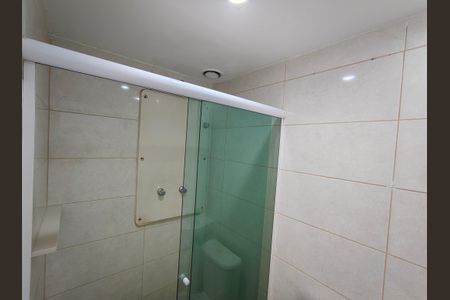 Apartamento à venda com 55m², 2 quartos e 1 vagaBanheiro Social