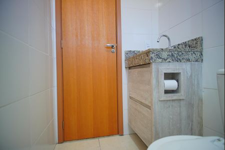 Apartamento à venda com 52m², 2 quartos e 1 vagaBanheiro Corredor