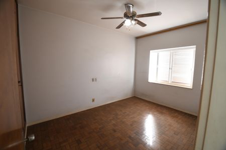 Casa para alugar com 370m², 5 quartos e 4 vagasQuarto 5