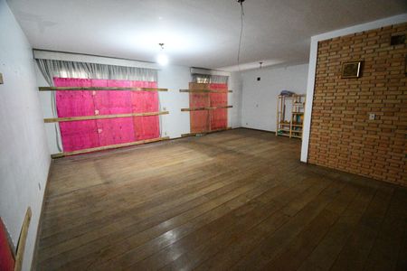 Casa para alugar com 370m², 5 quartos e 4 vagasSala 1