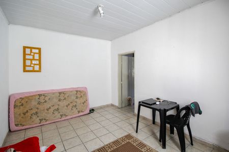 Casa para alugar com 120m², 3 quartos e 2 vagasQuarto 2