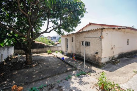 Casa para alugar com 120m², 3 quartos e 2 vagasÁrea Externa