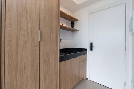 Studio para alugar com 24m², 0 quarto e sem vaga Studio para alugar com 24m², 0 quarto e sem vagaStudio