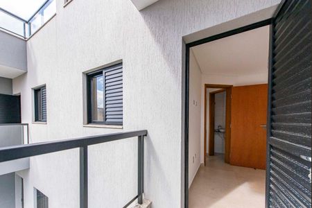 Apartamento à venda com 100m², 2 quartos e 2 vagasVaranda do Quarto 2