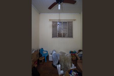 Casa à venda com 180m², 3 quartos e sem vaga Casa à venda com 180m², 3 quartos e sem vagaQuarto