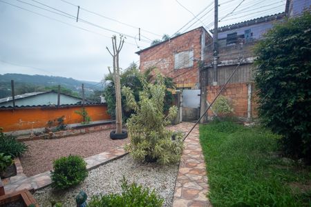 Casa à venda com 180m², 3 quartos e sem vaga Casa à venda com 180m², 3 quartos e sem vagaFachada