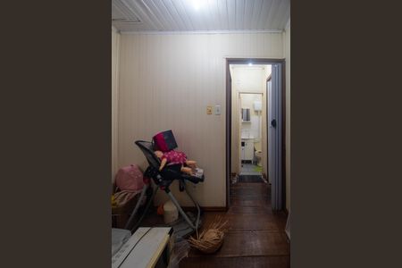 Casa à venda com 180m², 3 quartos e sem vaga Casa à venda com 180m², 3 quartos e sem vagaQuarto