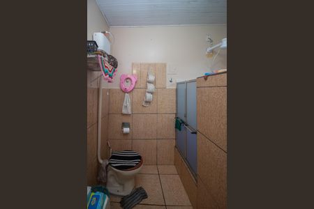 Casa à venda com 180m², 3 quartos e sem vaga Casa à venda com 180m², 3 quartos e sem vagaBanheiro 2