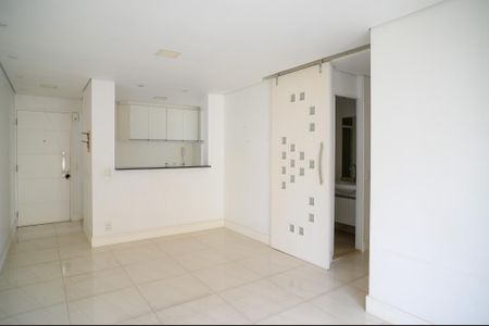 Sala de apartamento à venda com 3 quartos, 70m² em Aclimação, São Paulo