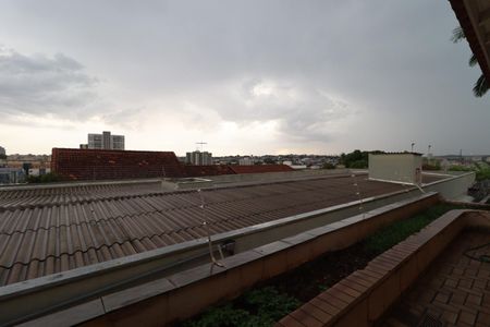 Casa para alugar com 610m², 4 quartos e 5 vagasSacada