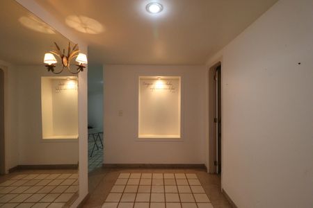 Casa para alugar com 610m², 4 quartos e 5 vagasHall de entrada