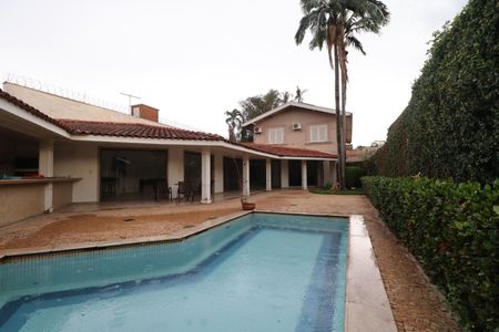 Casa para alugar com 610m², 4 quartos e 5 vagasÁrea comum