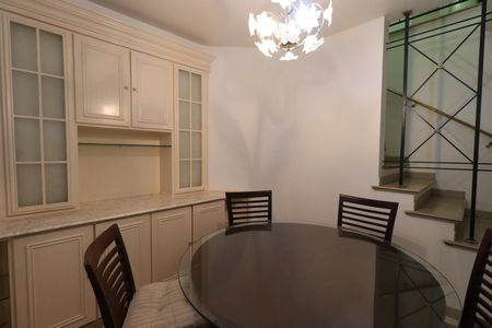 Casa para alugar com 610m², 4 quartos e 5 vagasSala de Jantar