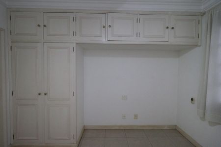 Casa para alugar com 610m², 4 quartos e 5 vagasSuíte 4