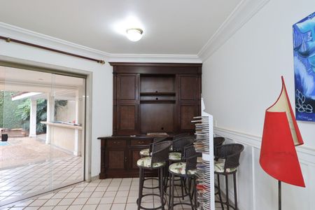 Casa para alugar com 610m², 4 quartos e 5 vagasÁrea comum-Sala de Jogos