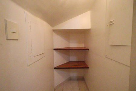 Casa para alugar com 610m², 4 quartos e 5 vagasQuarto de Serviço