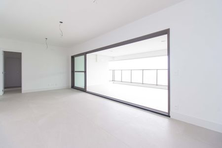 Sala de apartamento à venda com 3 quartos, 142m² em Vila Mariana, São Paulo