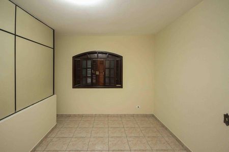 Quarto 1 de casa para alugar com 2 quartos, 180m² em Chácara Belenzinho, São Paulo