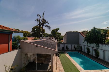 Casa para alugar com 350m², 4 quartos e 5 vagas Casa para alugar com 350m², 4 quartos e 5 vagasVista do Quarto 1