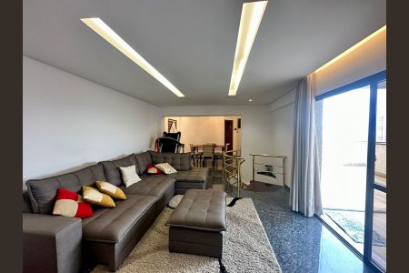 Apartamento à venda com 238m², 3 quartos e 3 vagas25